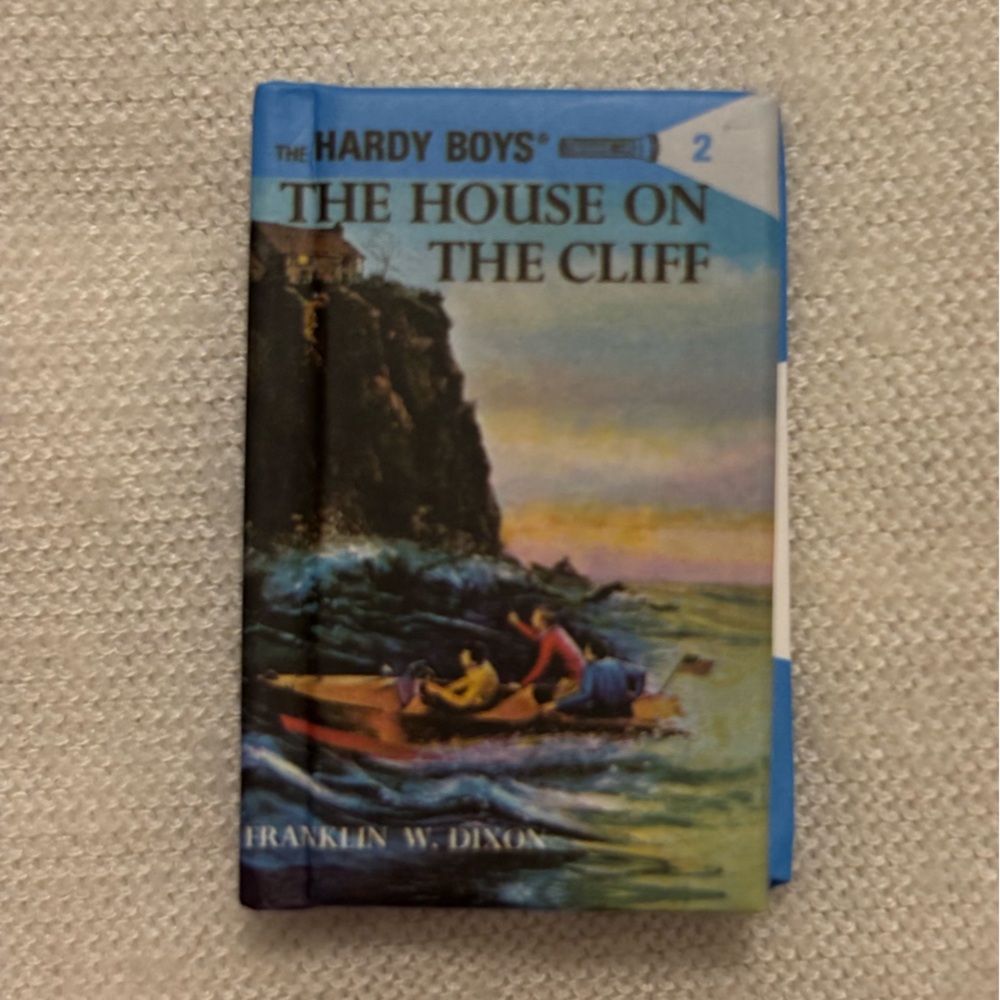 Mini Brands Books - The House on the Cliff Book (Ultra Rare)